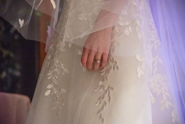 The ring and the veil