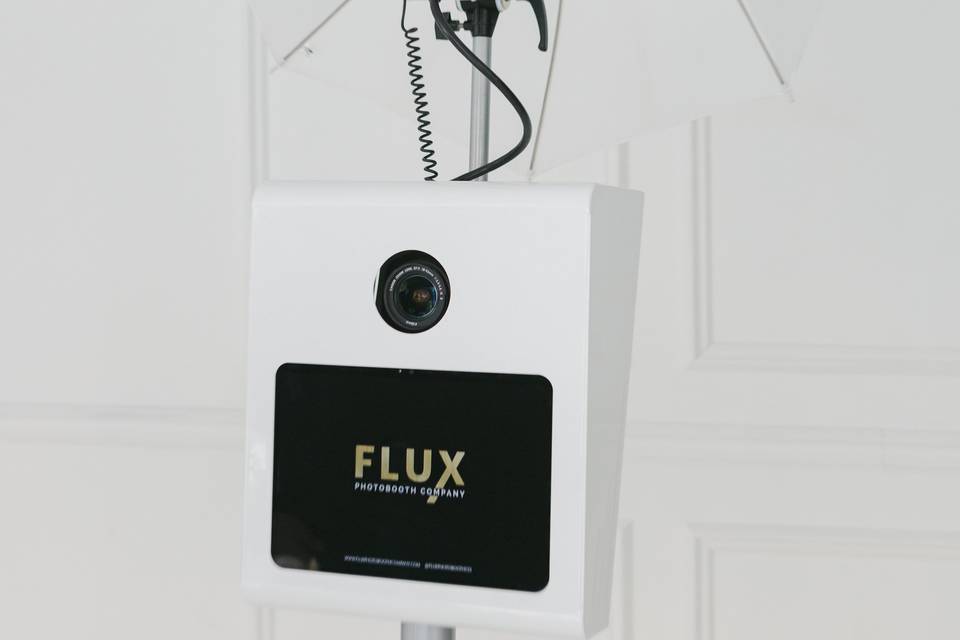 Photo booth rental for events in NYC: Flux Photobooth Company