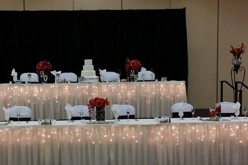 Head table decor