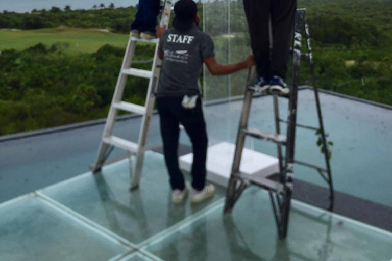 Building acrylic gazebo with m