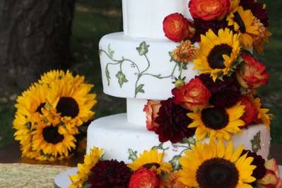 Sunflower Weddding cake delivered to Saddlerock Ranch in Malibu, California