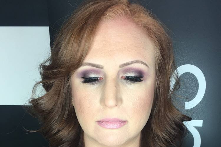Soft smokey eye