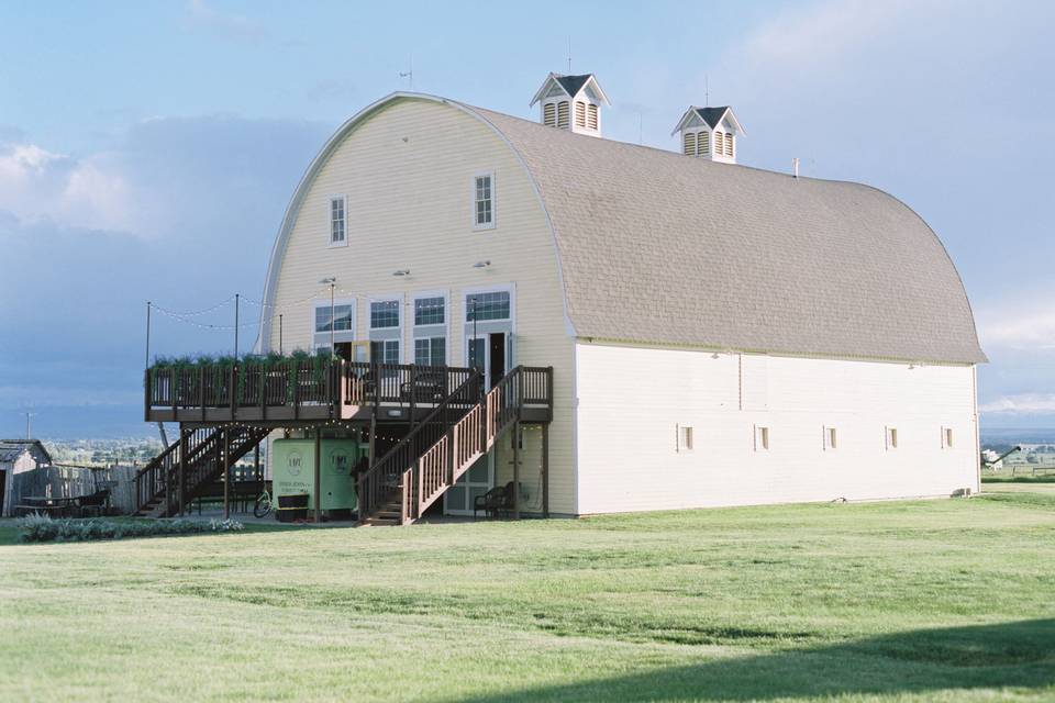 The barn