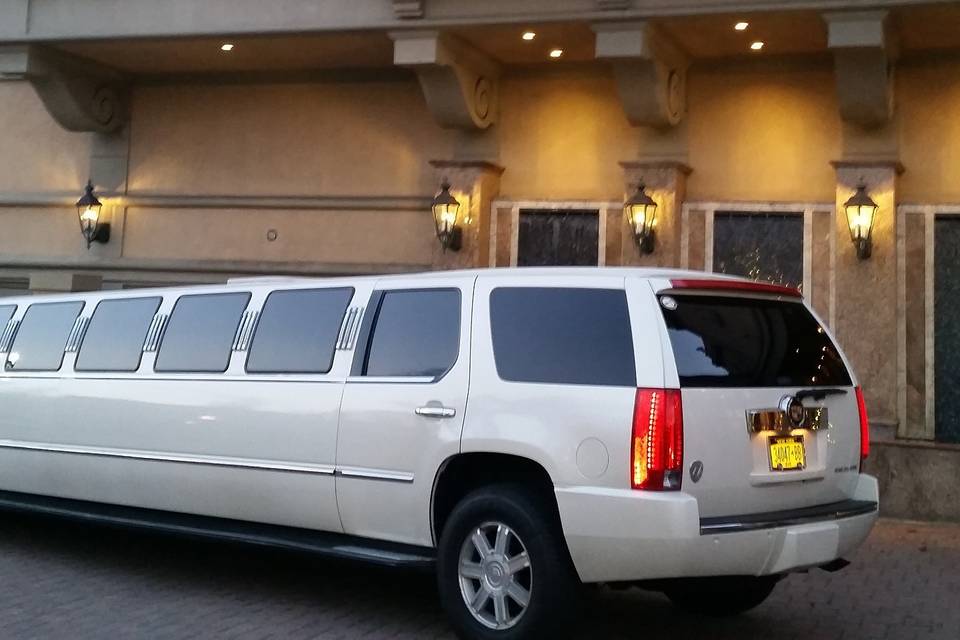 Limos Long Island