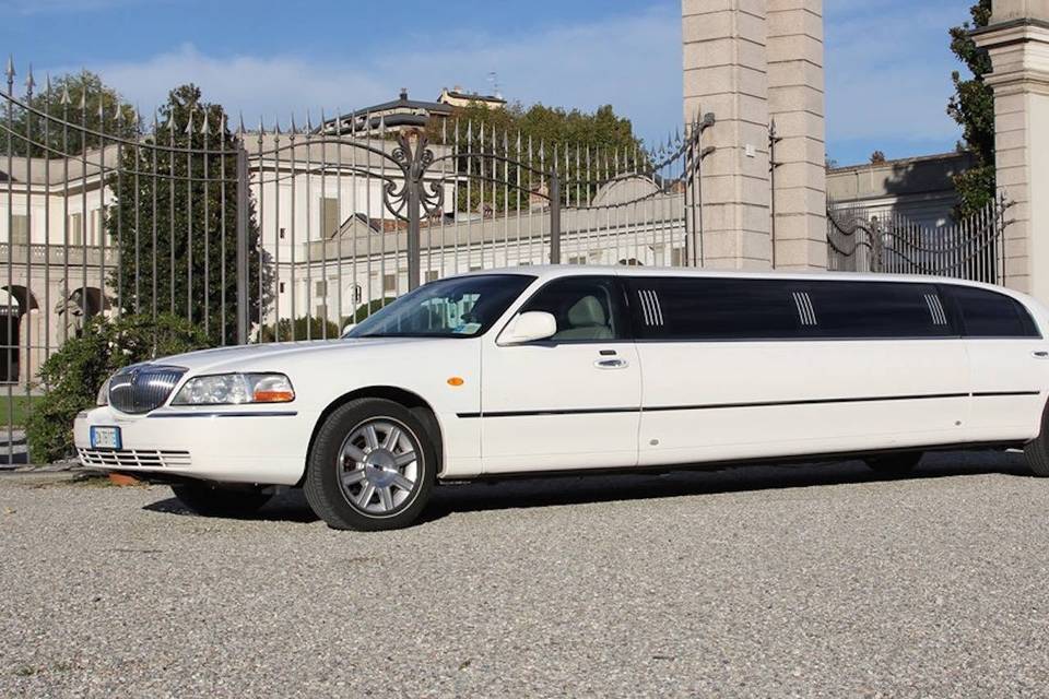 Anaheim Town Car Services