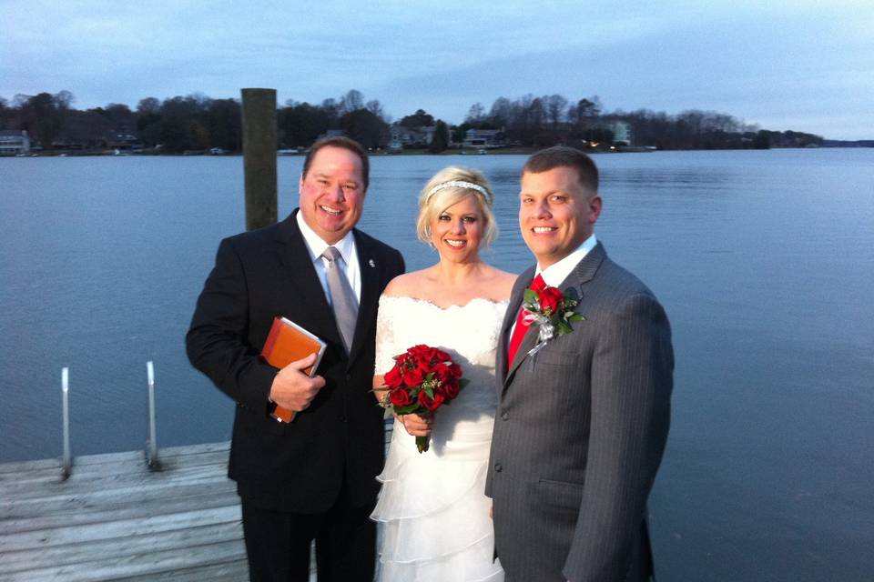 Wonderful Lake Norman wedding