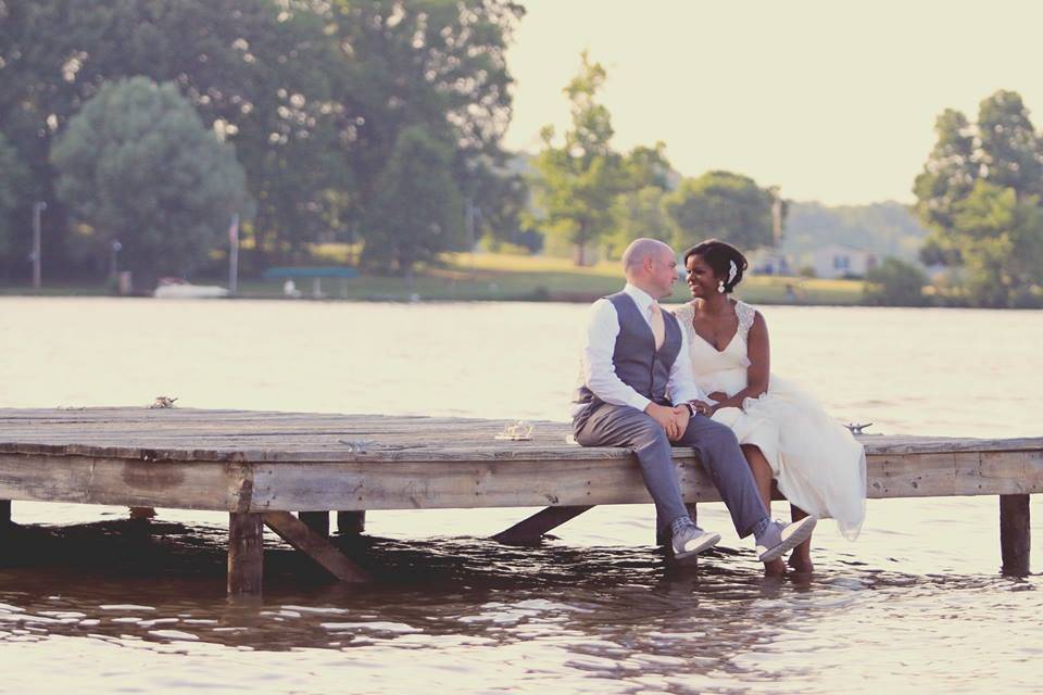 Partial planning and Day-Of Coordination. Erica + Andrew got married at Lake Oconee. Photo by Ty Bowling Photography http://www.typhoto.com/