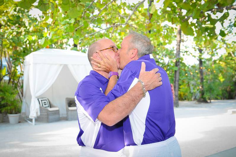 Newlyweds kissing