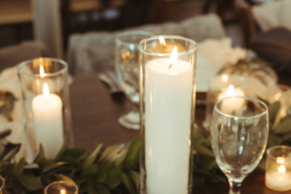 Simple Tablescape