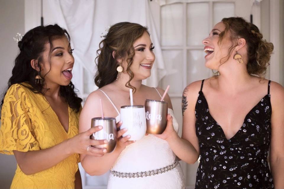 Smokey glam bridal makeup