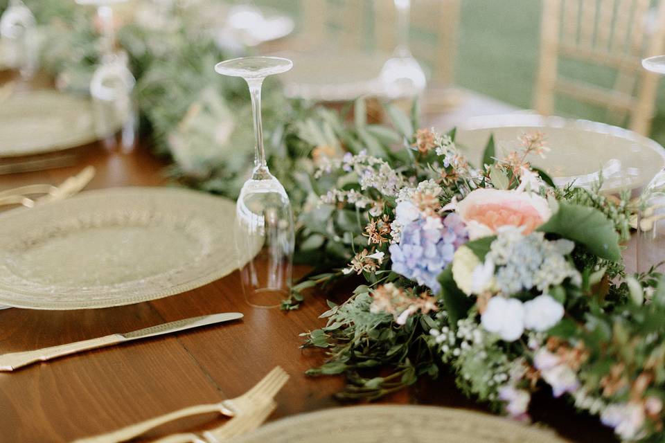 C+S Reception Table Close Up