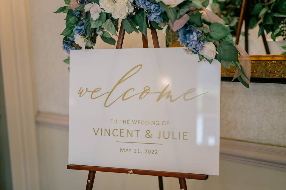 J+V Welcome Sign