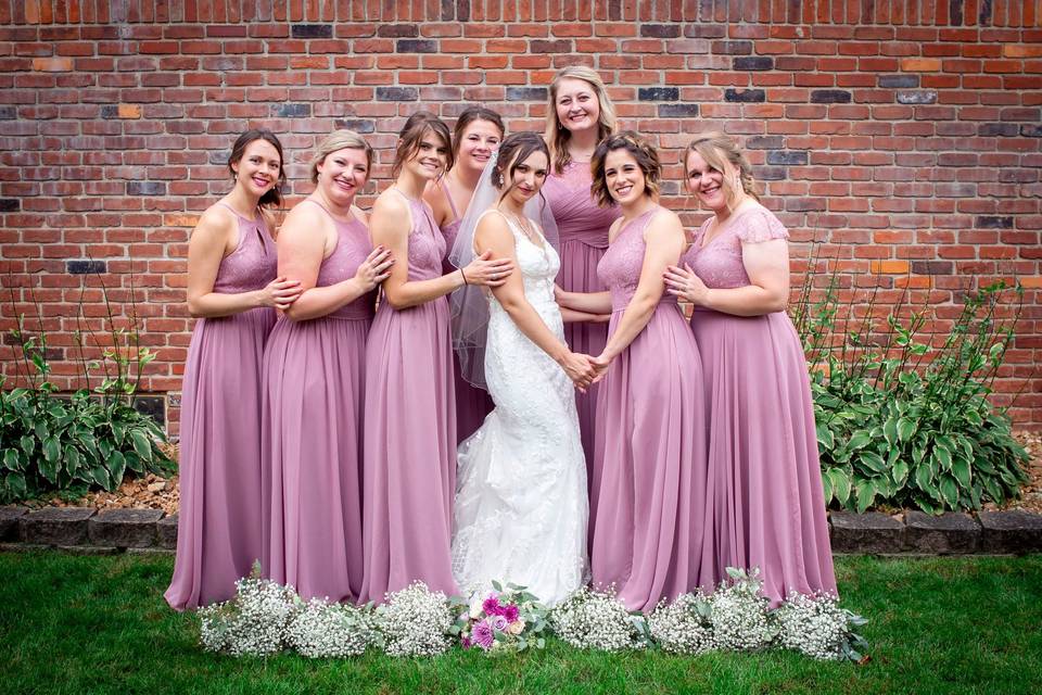 Bride+Bridesmaids