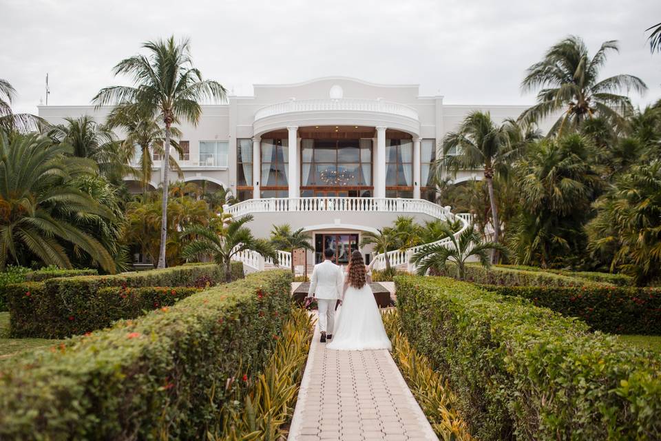 Dreams Tulum Amazing Courtyard