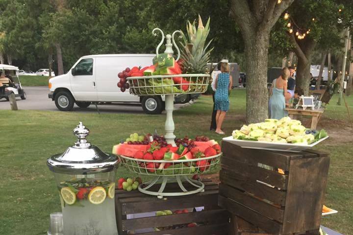 Crackers and fruit