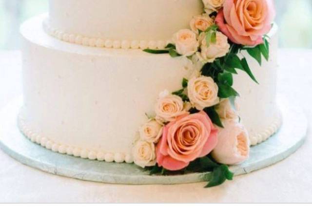 4-tier wedding cake