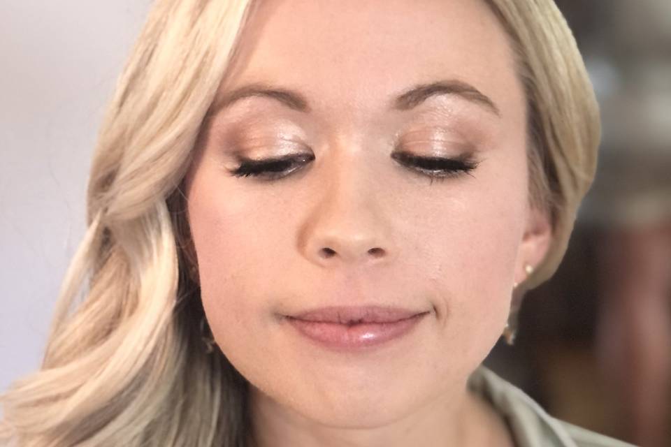 Bridesmaid makeup