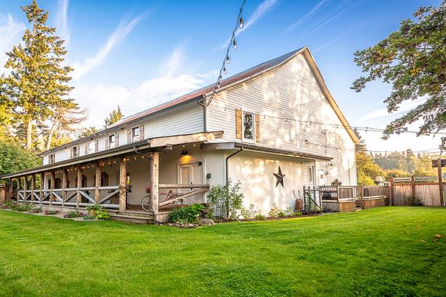 Copper Gables Barn