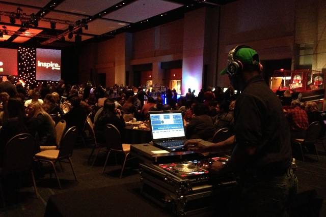 DJ