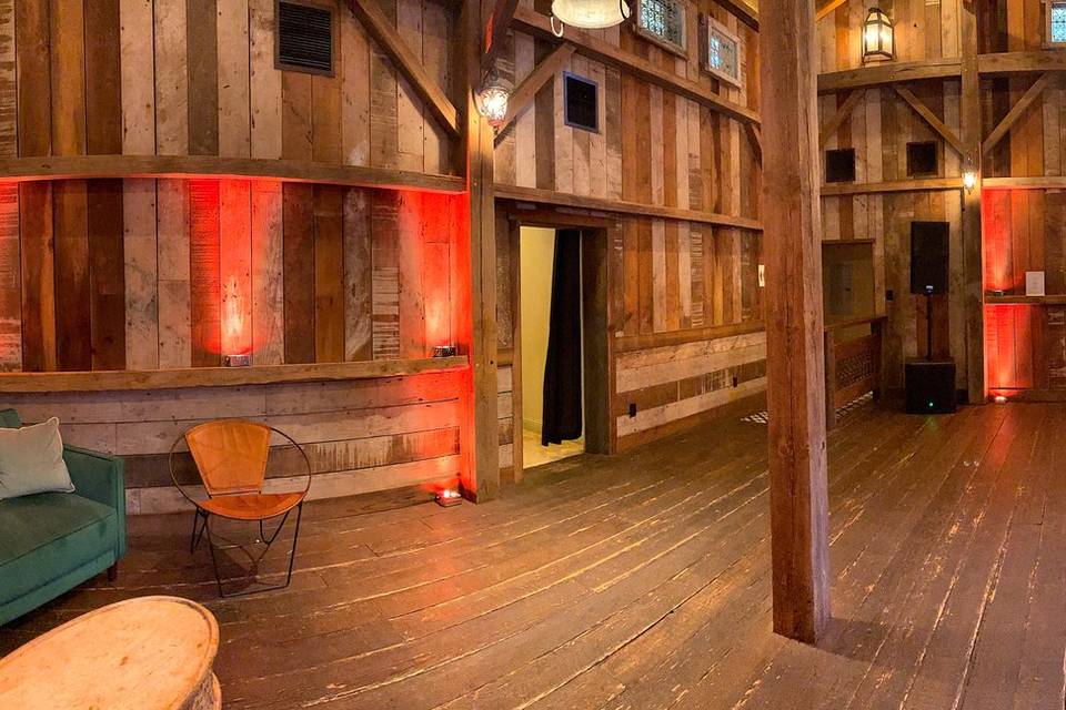 DJ Warwick @ Waterfall Lodge