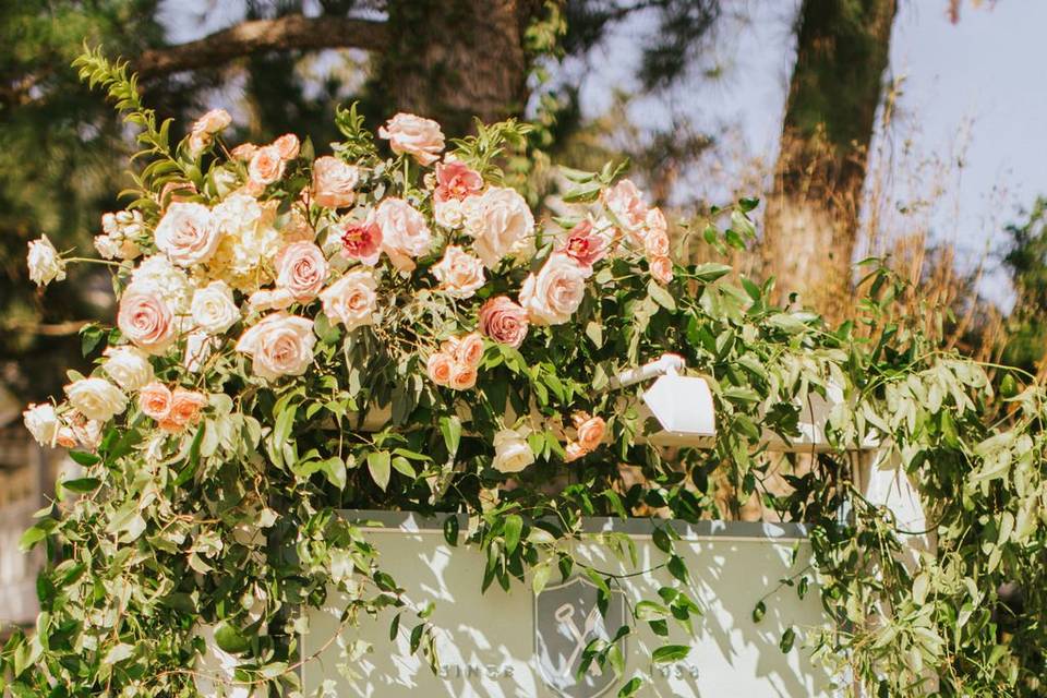 Front sign with flowers