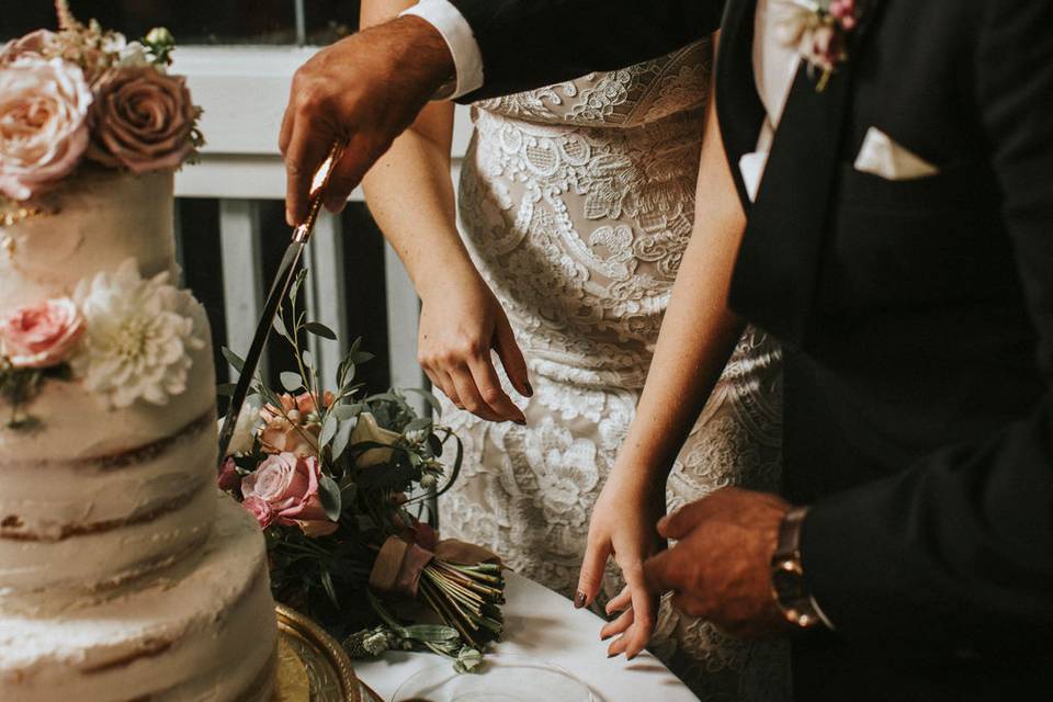 Cutting the cake