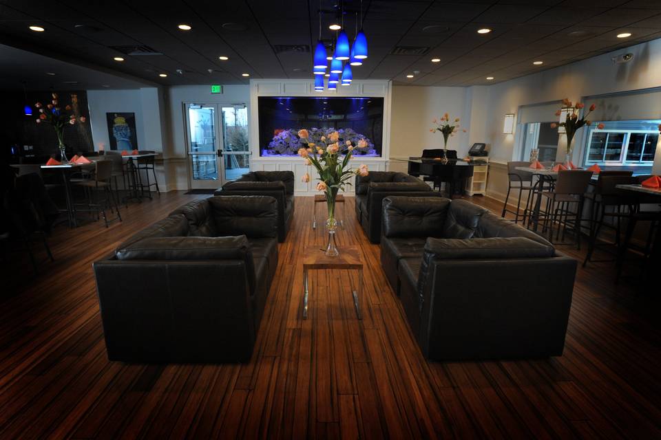 B2 Bistro + Bar Bayville