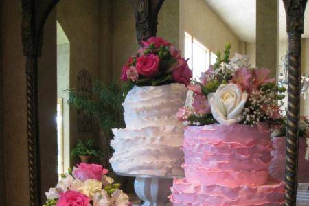 3 wedding cakes