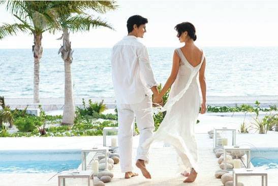 Honeymoon & Romantic Travel Group