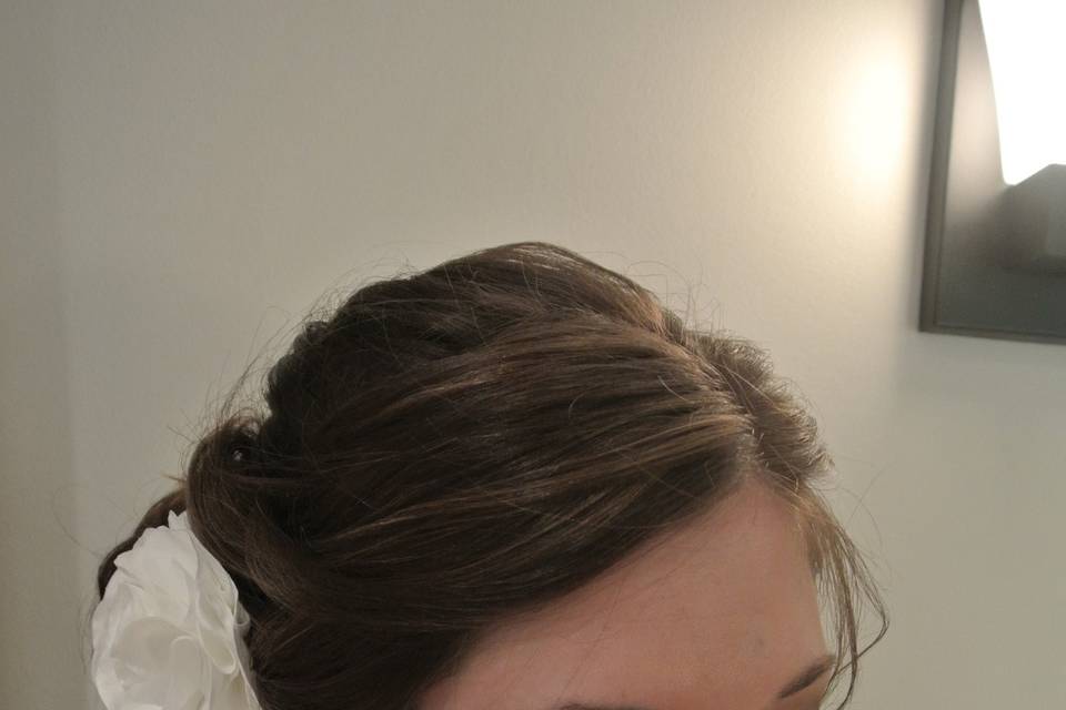 A soft Bridal look.  Hair and Makeup provided by Elle Salon LTD.