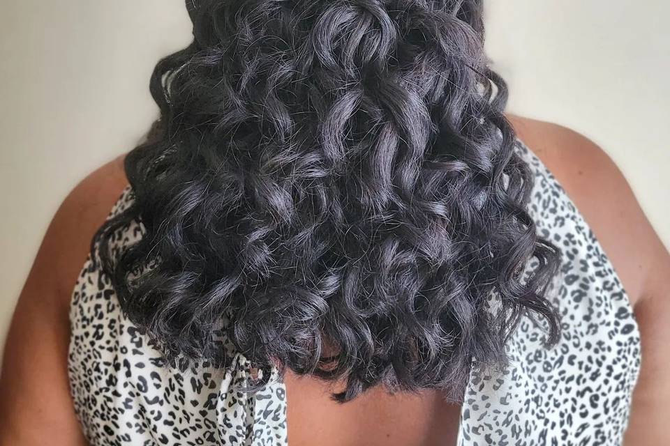 Enhanced Natural Curls