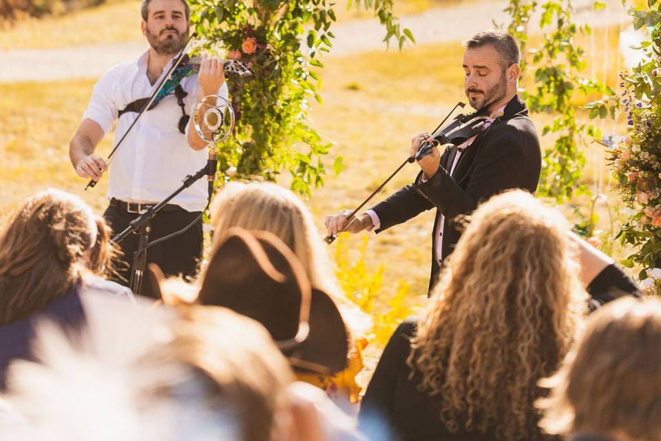 Beautiful outdoor ceremony