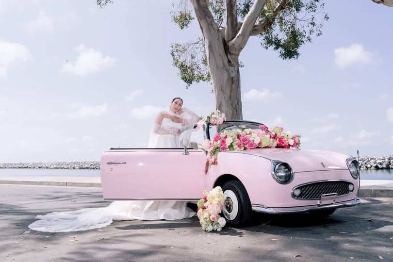A romantic coastal editorial