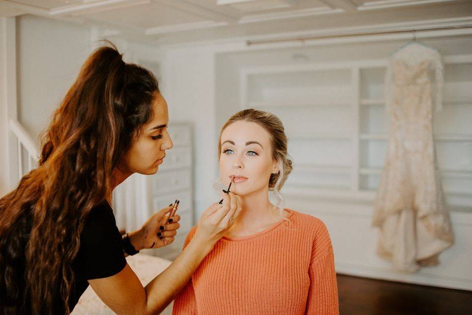 Make up in the bridal room