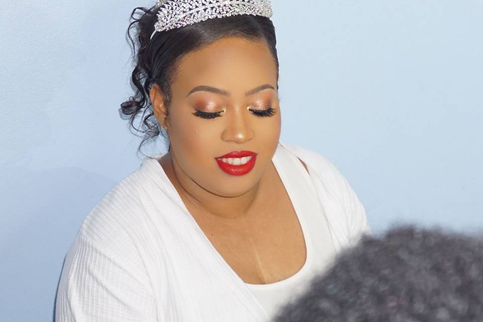 Kellyj Makeup / IG kellyj_themua