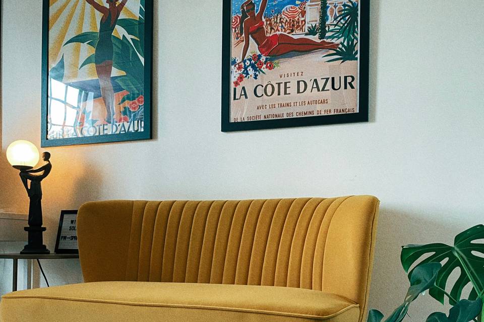The Lounge