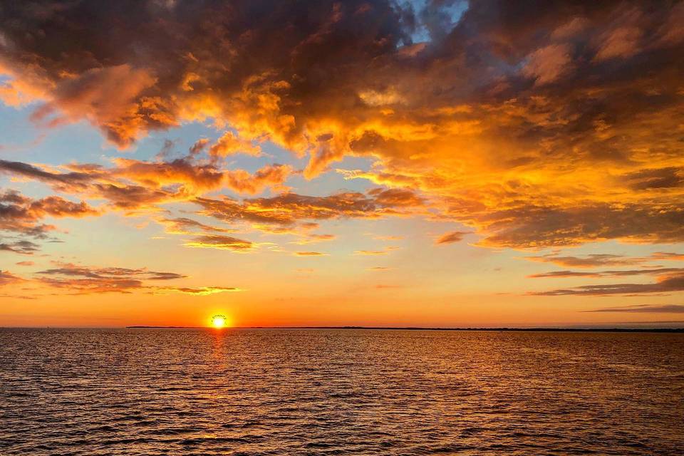 A gorgeous Lake Erie sunset