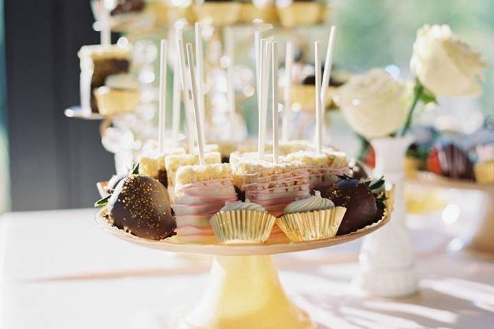 Wedding cupcakes