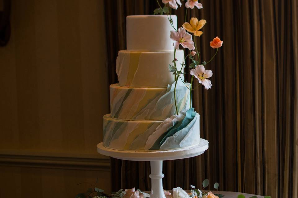 Silver Cloud Cakes