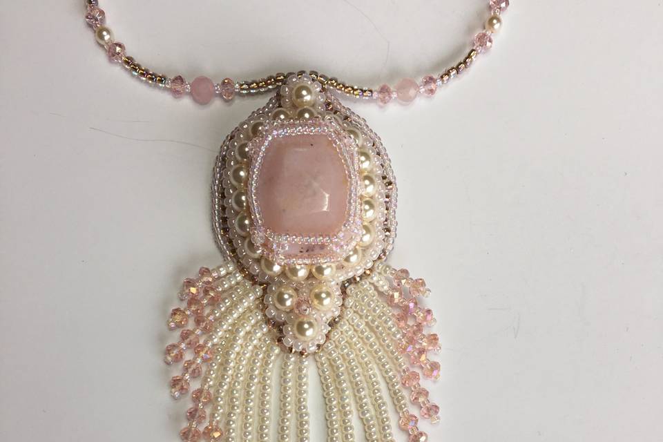 Rose quartz & pearl necklace