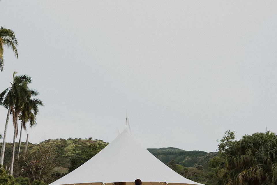 Hawaii wedding day