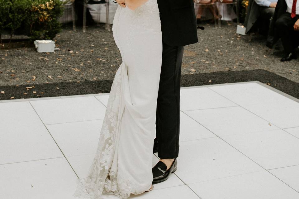 Veil and Vine