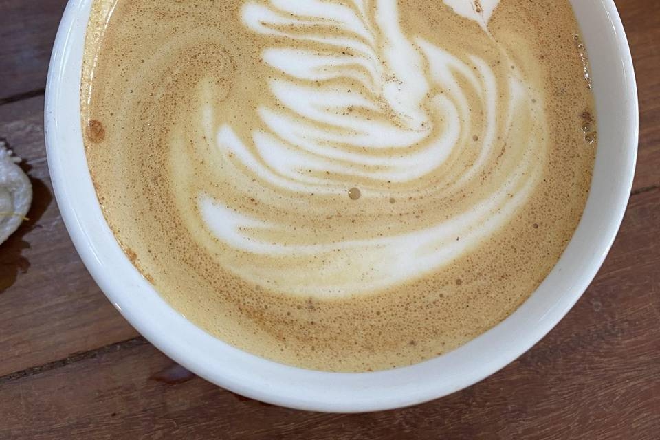 Swan latte art