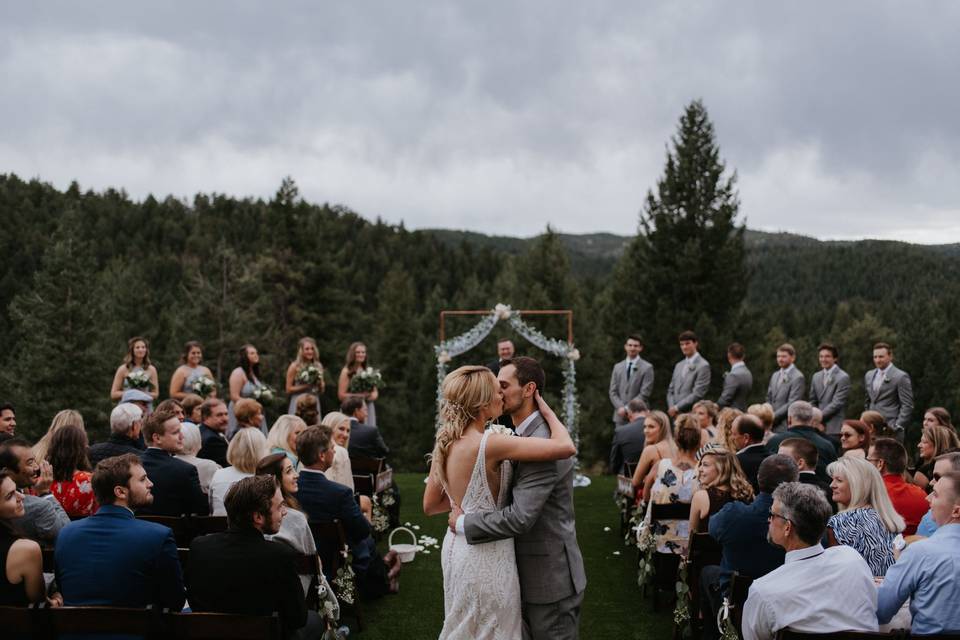 Forget-Me-Knot Weddings