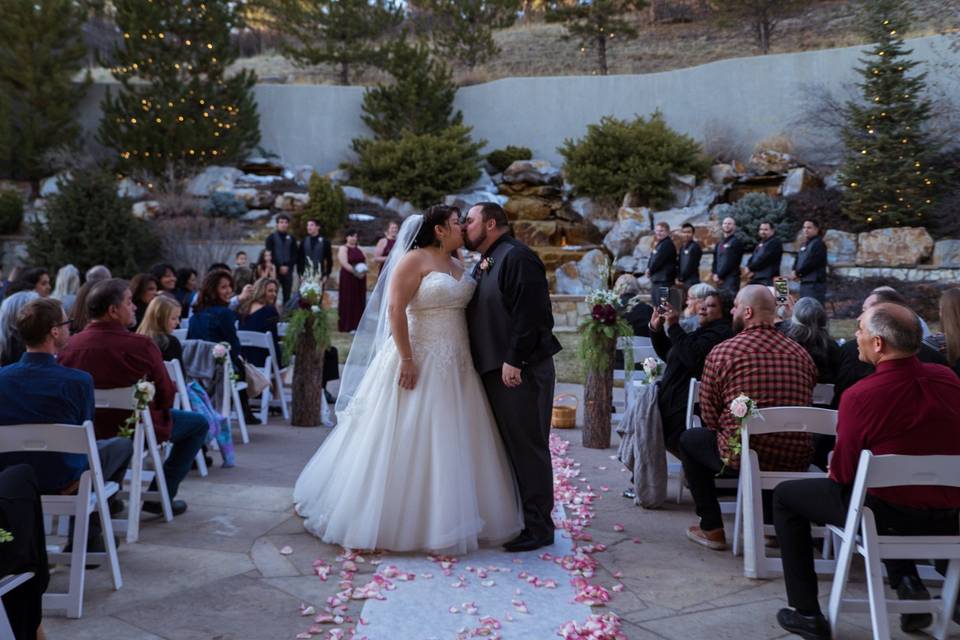 Forget-Me-Knot Weddings