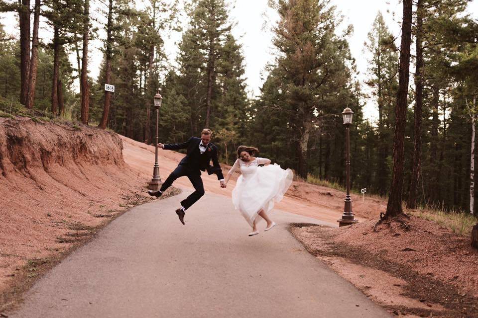 Forget-Me-Knot Weddings