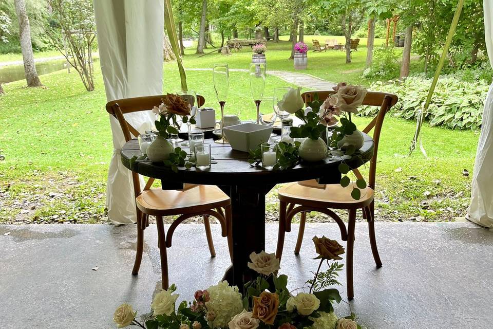 Sweetheart Table