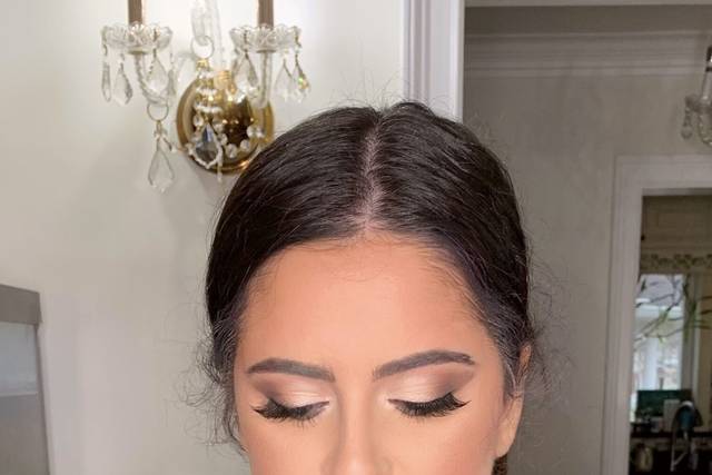 MAKEUP BY DANIELLE K