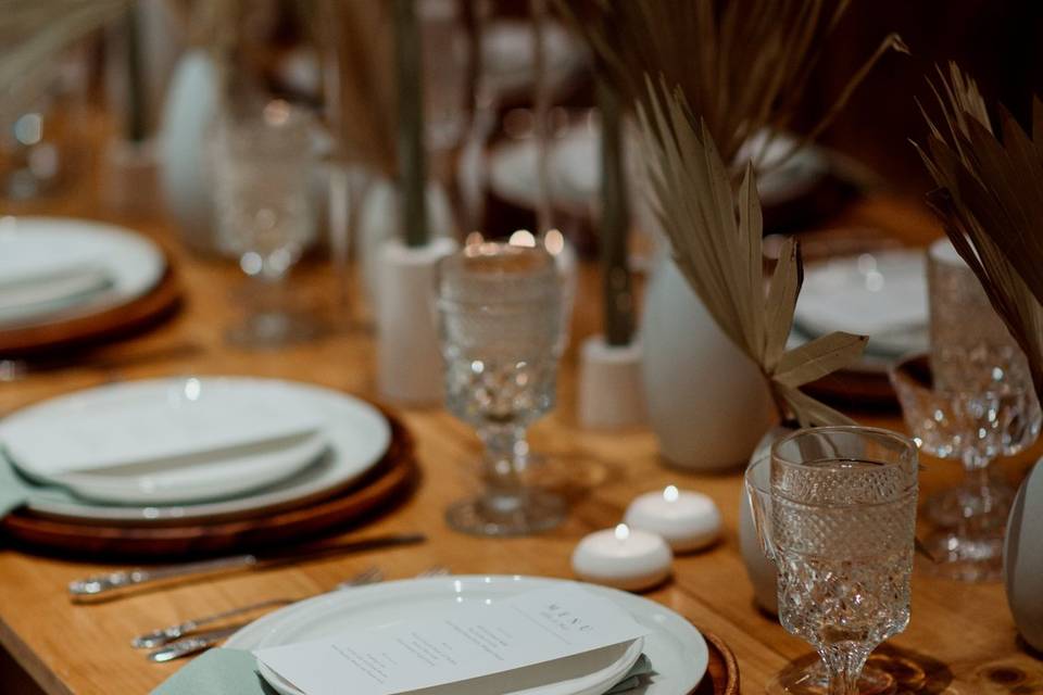 Guest Table