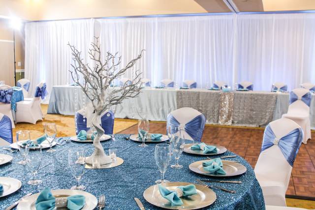 Head table draping